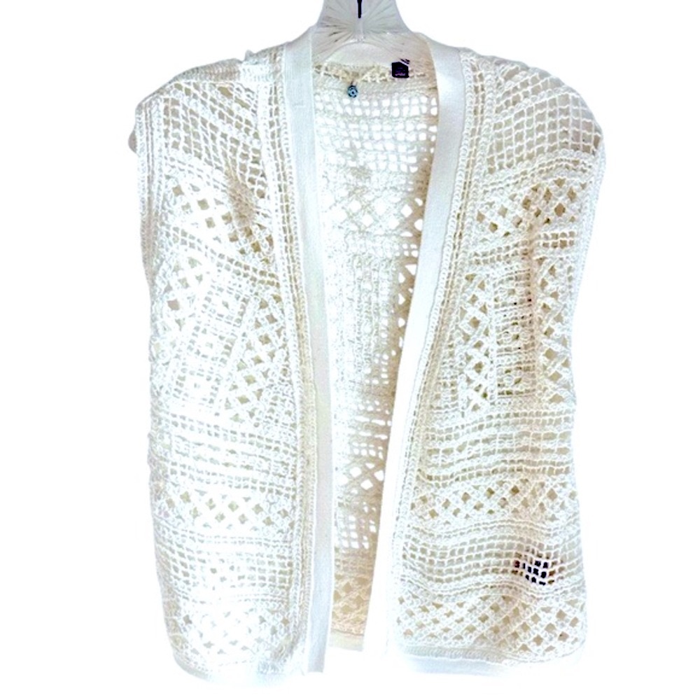 Knitted & Knotted Anthropologie Open Front Crocheted Vest Size XXS